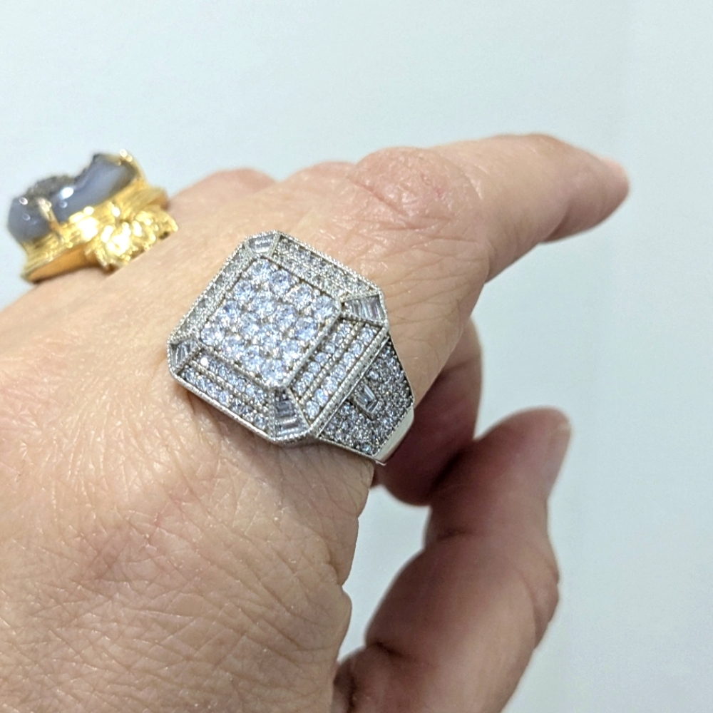 NWOT! Men's Sterling Silver Ring